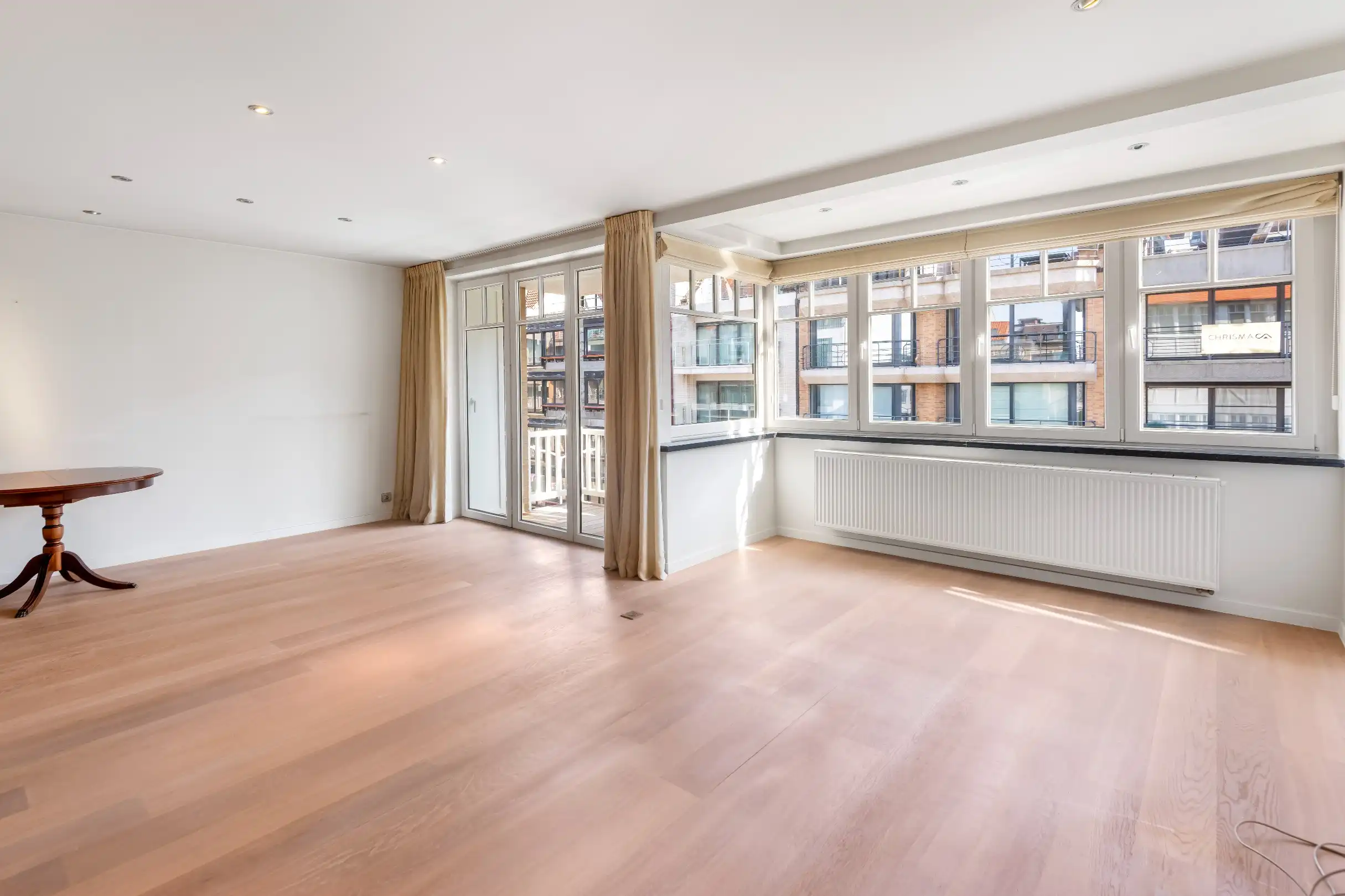 Ruim woonapp. met een gevelbreedte van ca. 7 meter, en garagemogelijkheid, gelege, vlakbij het strand en het Rubensplein. foto 7