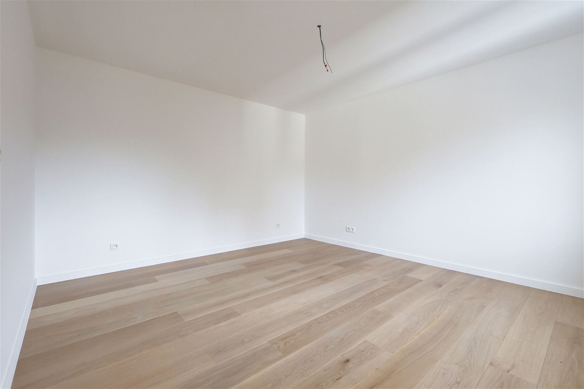 Prachtig gerenoveerd huis met tuin en 4 slaapkamers centrum Mortsel foto 23