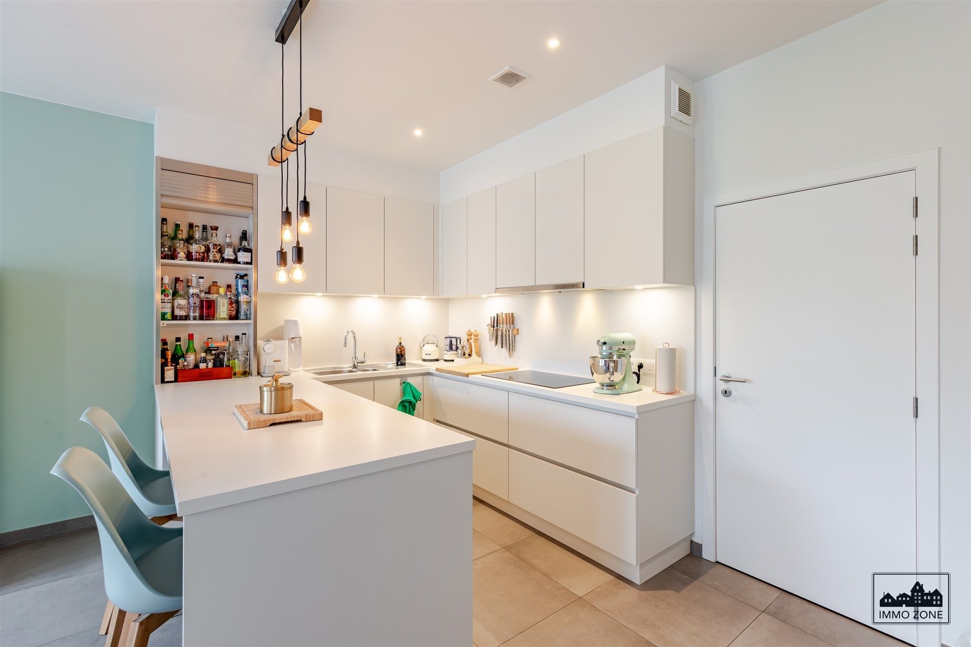 Luxe appartement met garage in stadskern Sint-Niklaas foto 5