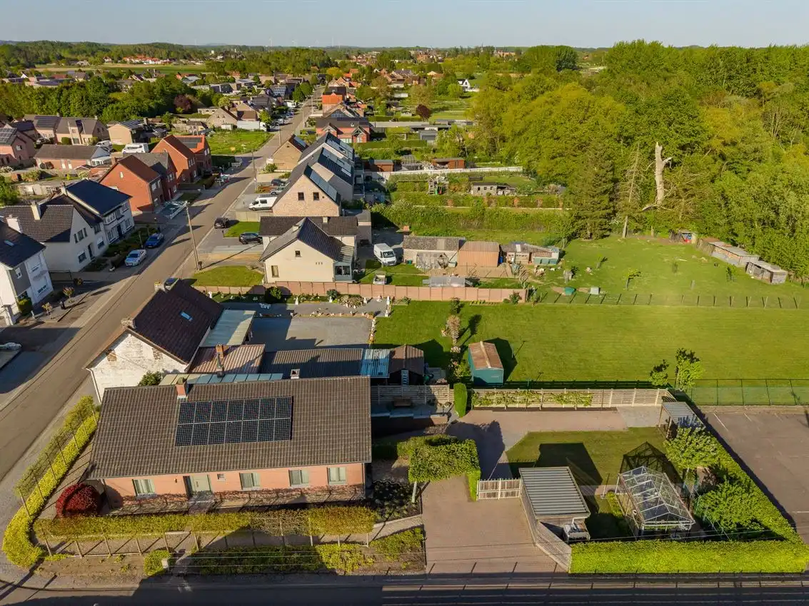 Gerenoveerde woning 3slk op rustige ligging foto 54