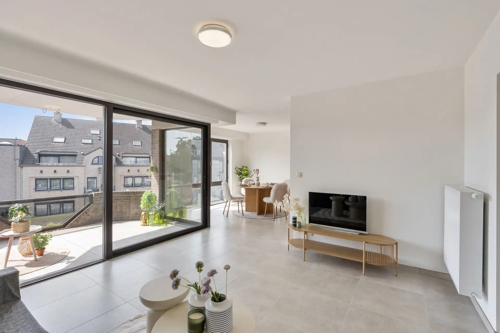 Appartement met 3 slaapkamers, kelderberging en autostaanplaats foto 12