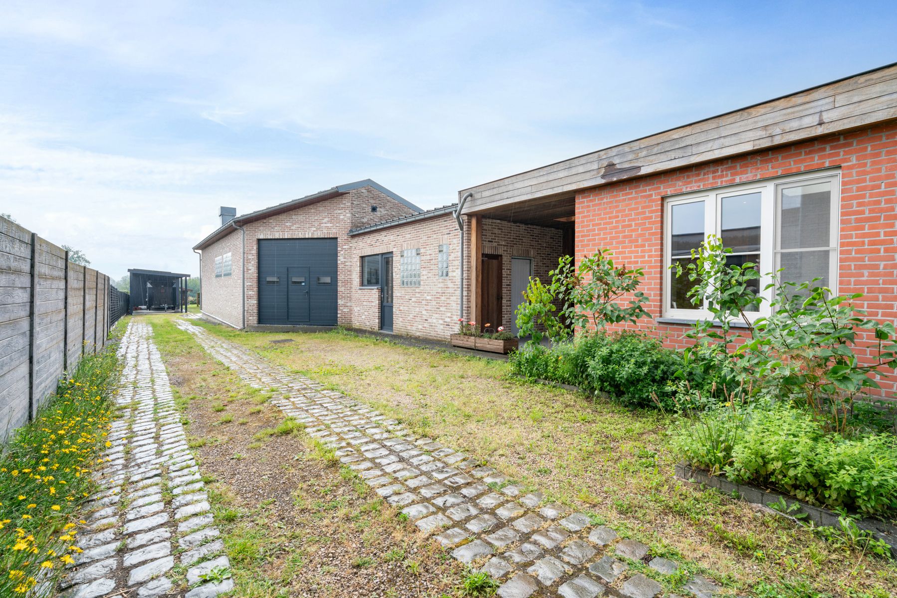 HOB met loods van 107m² op perceel 851m²  foto 15