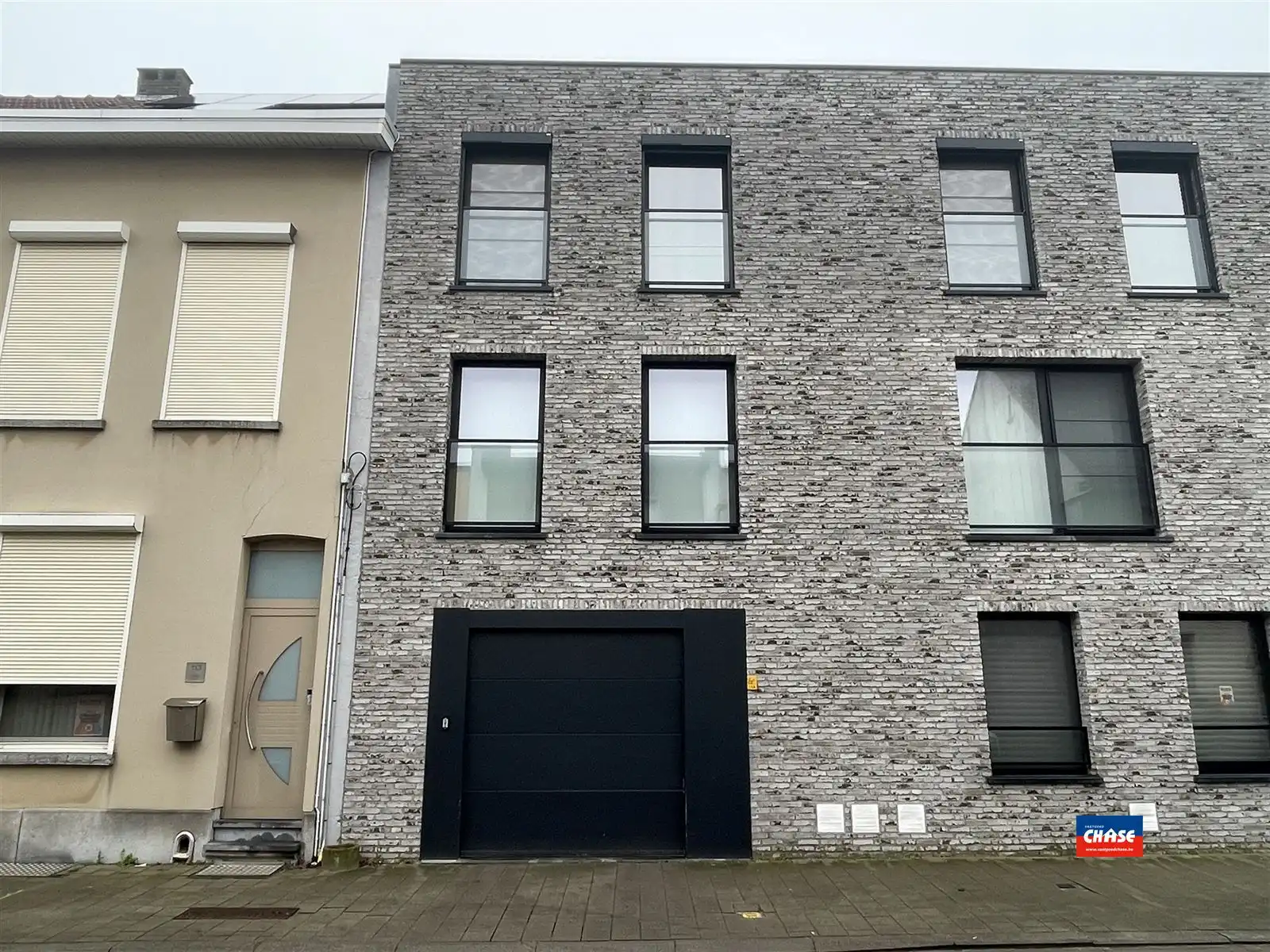 Ondergrondse autostaanplaats in nieuwbouw foto 2