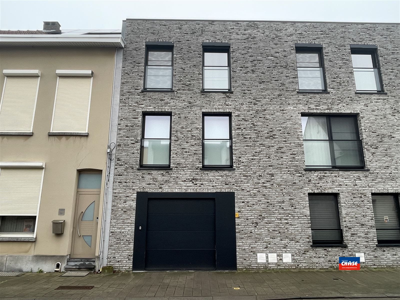 Ondergrondse autostaanplaats in nieuwbouw foto 2