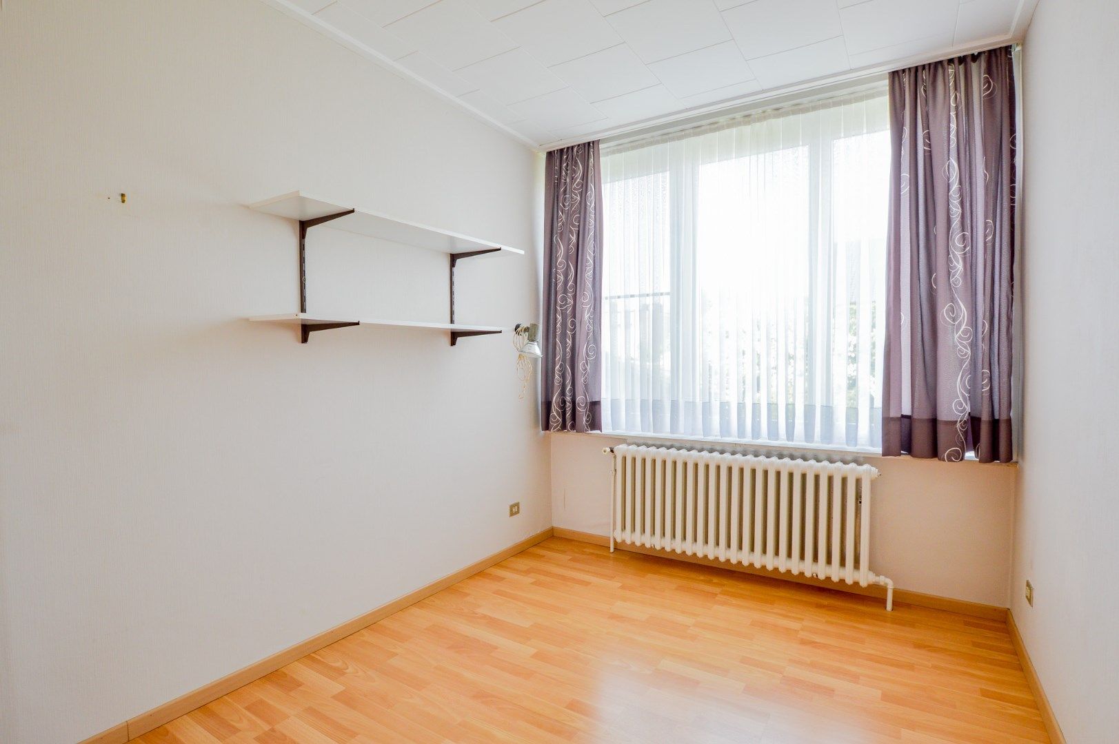 Halfopen bebouwing met 4 slaapkamers en ruime tuin in Zedelgem foto 9
