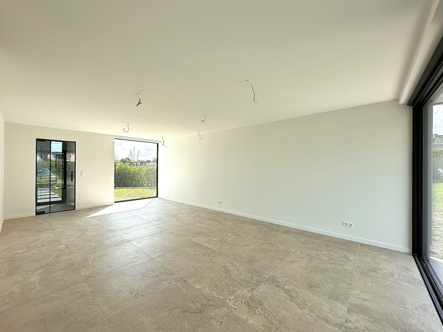 Te huur: Exclusieve villa in villawijk Tongers Veld – luxe, rust en comfort op toplocatie foto 5