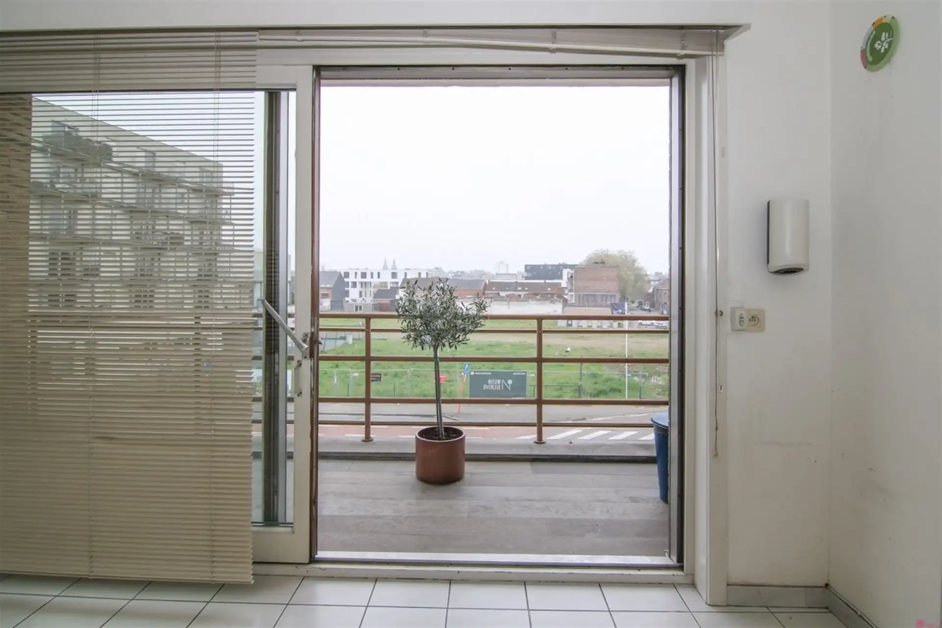 Ruim appartement met zuidgericht terras foto 9