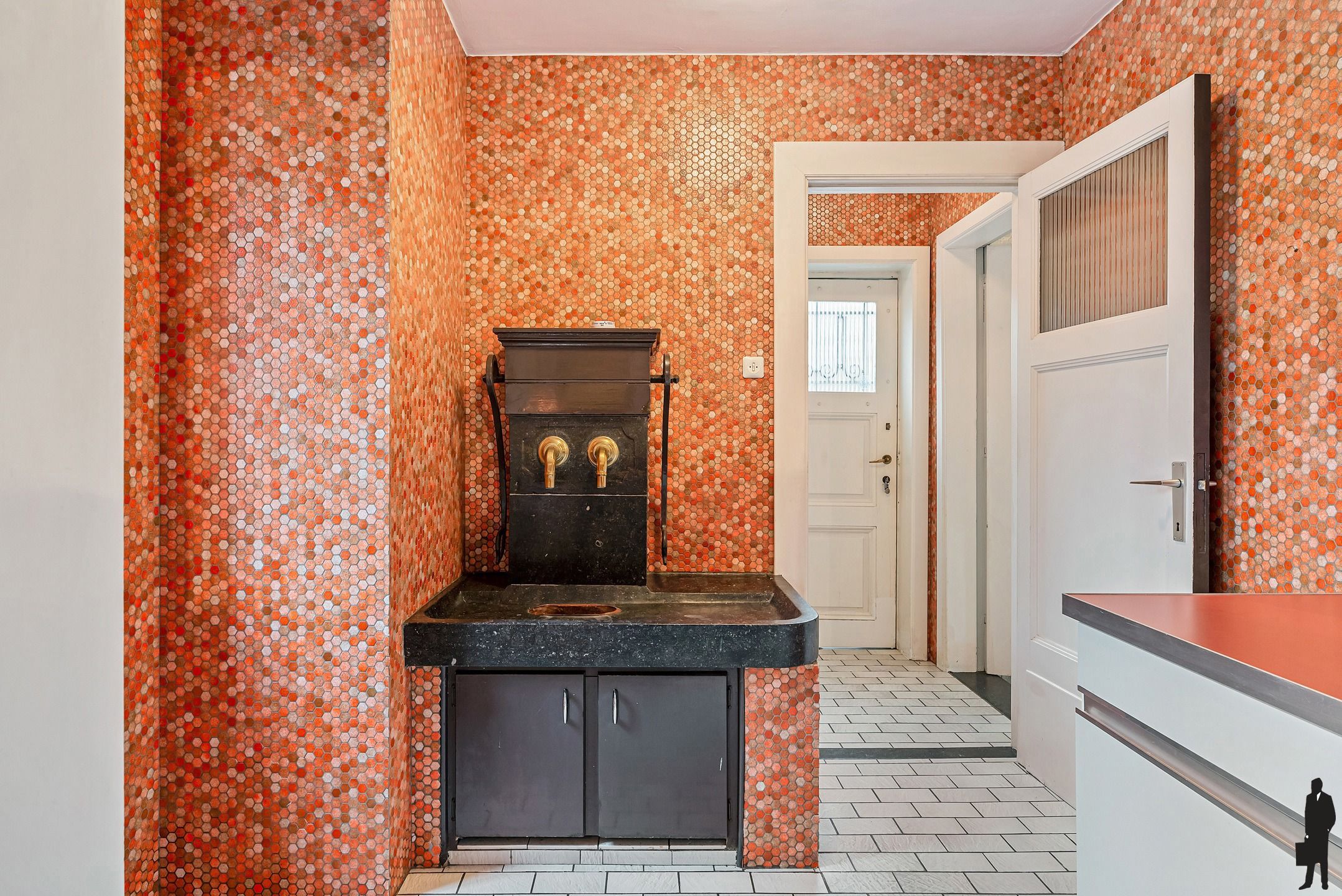 In Vriesdonk, rietgedekte karaktervolle villa op ca. 13.670m² (inclusief bouwgrond van ca. 4.543m²!). foto 12