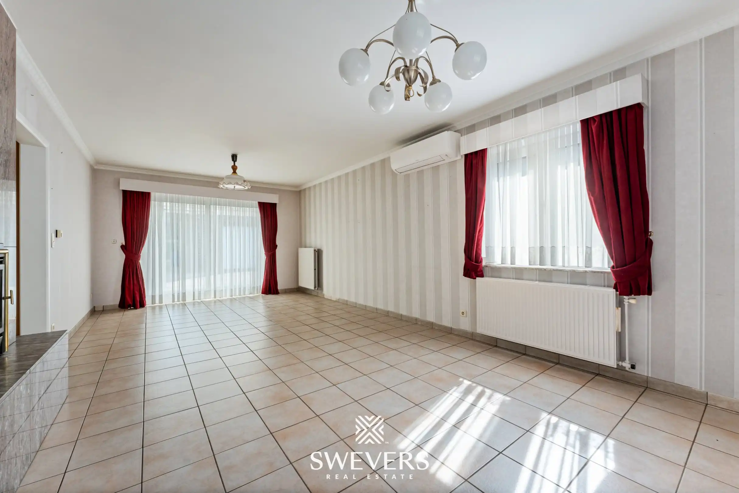 Gelijkvloerse woning met 3 slaapkamers, garage en prachtig groen perceel vlak bij Zolder-Centrum foto 2