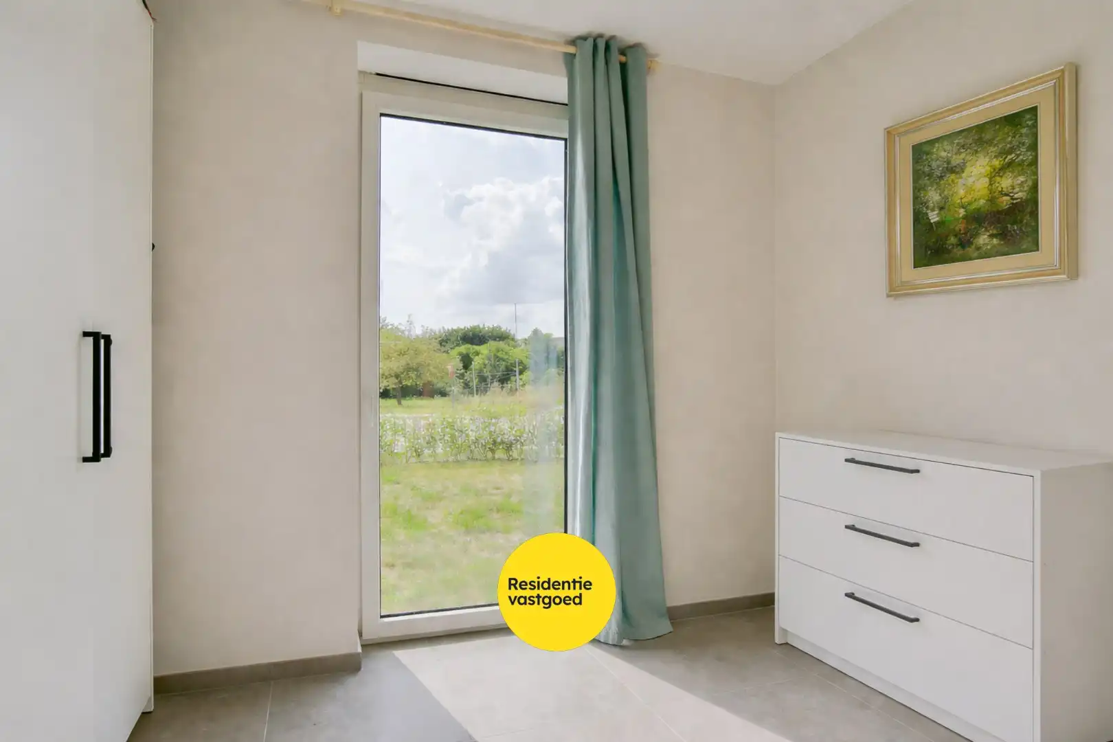 Gelijkvloers nieuwbouwapp met 2 slpks, tuin en garage te Brugge foto 9