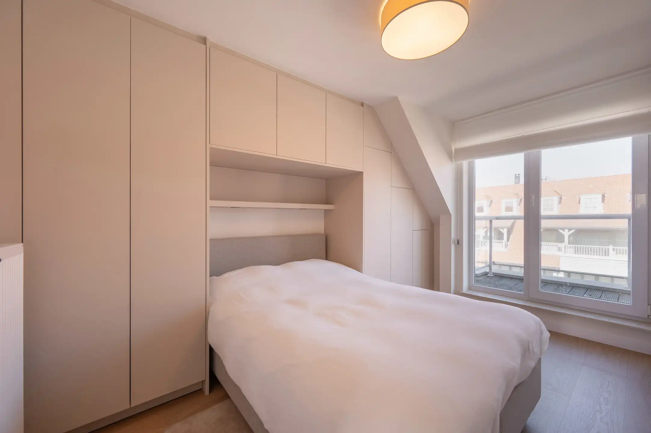 Duplex penthouse met zijdelings zeezicht en royale terrassen foto 21