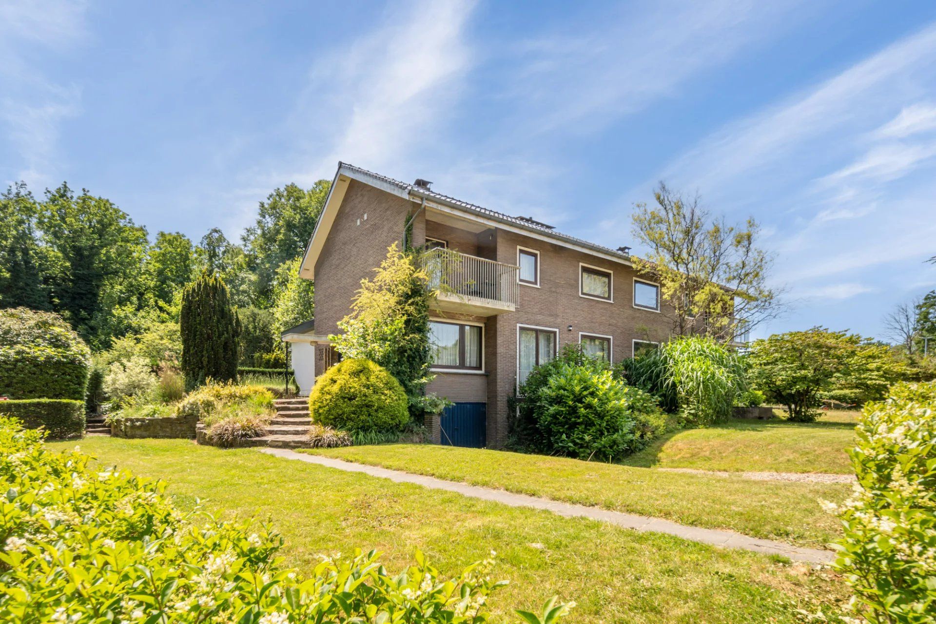 Hoofdfoto van de publicatie: Ruime instapklare woning te Heusden-Zolder