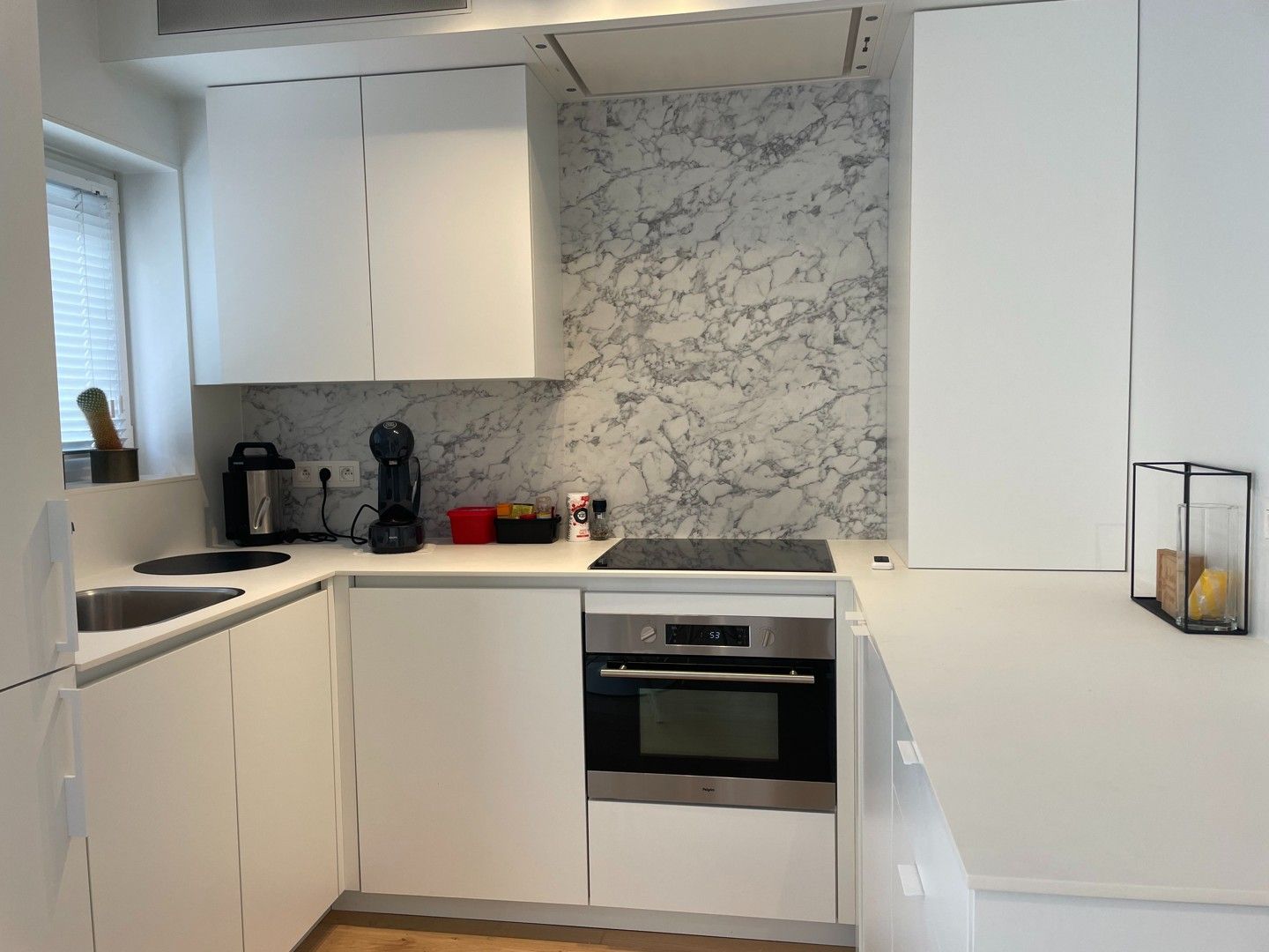 Tof gemeubeld appartement met 1 slaapkamer nabij het Heldenplein foto 4