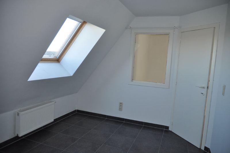 Zonnig duplexappartement met terras voor- en achteraan. foto 12