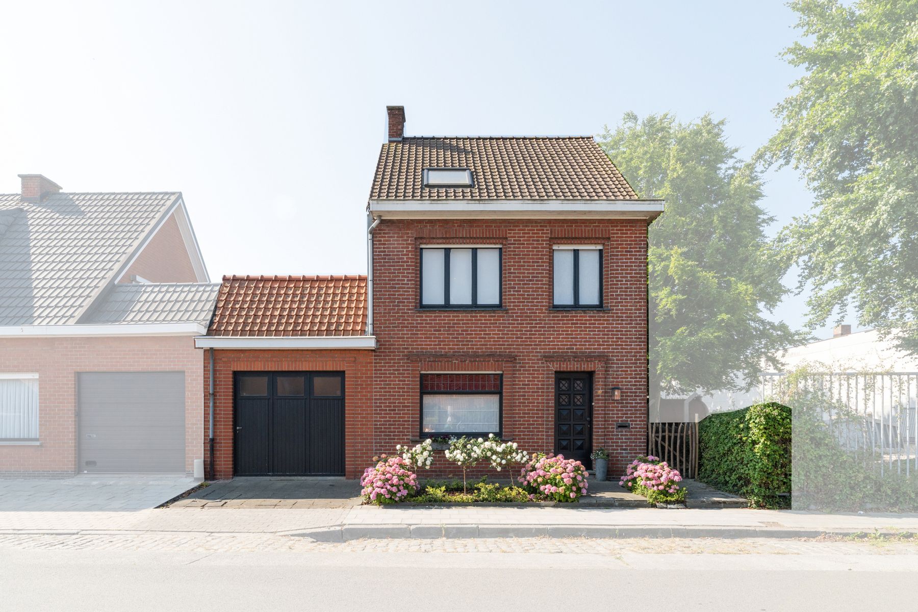 Charmante gezinswoning op ruim perceel foto 22