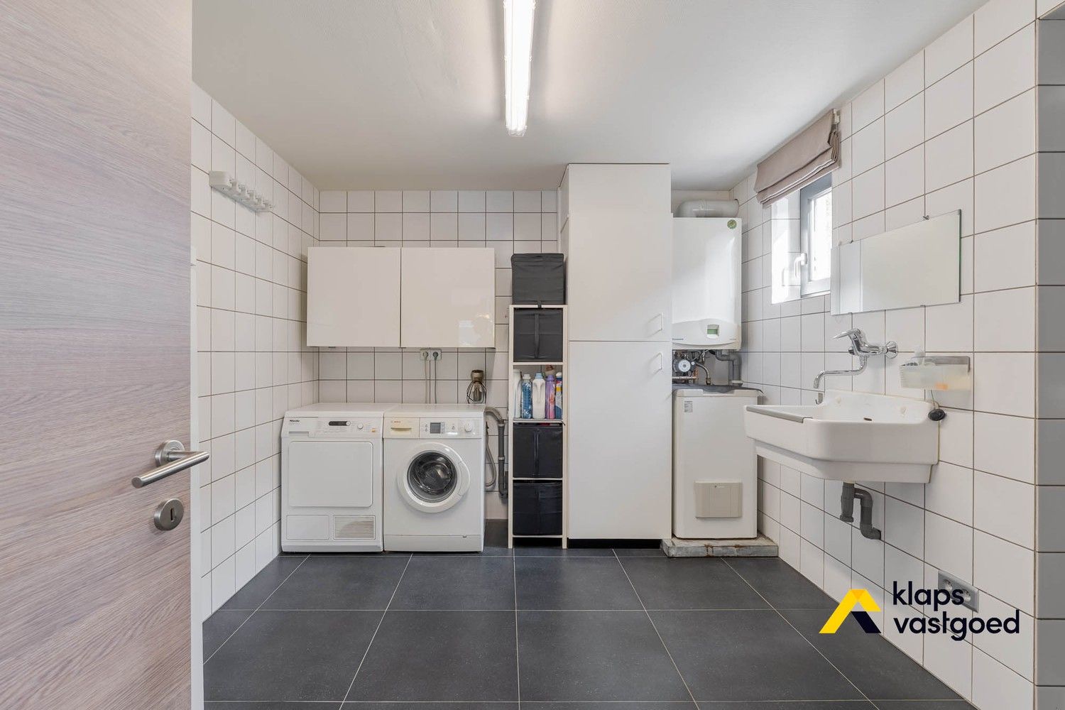 Ruime en comfortabele gezinswoning met 3 slaapkamers op perceel van meer dan 5a in het centrum van Bree foto 17