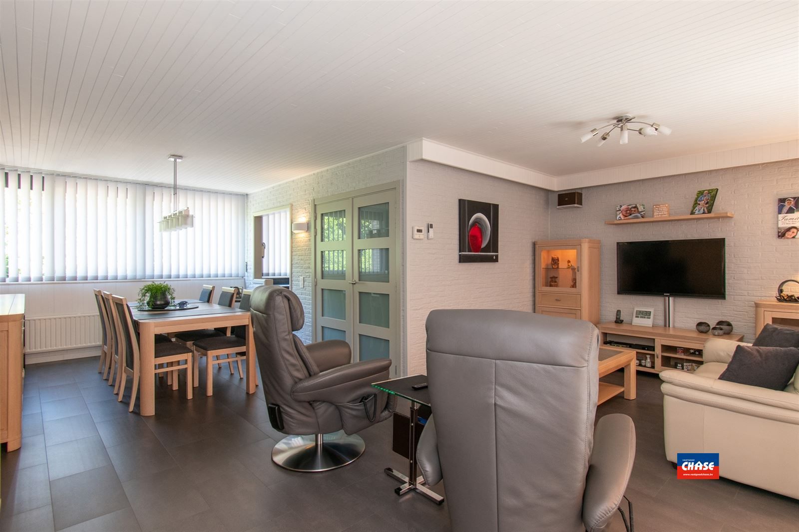 Prachtige bel-étage met drie slaapkamers!  foto 5