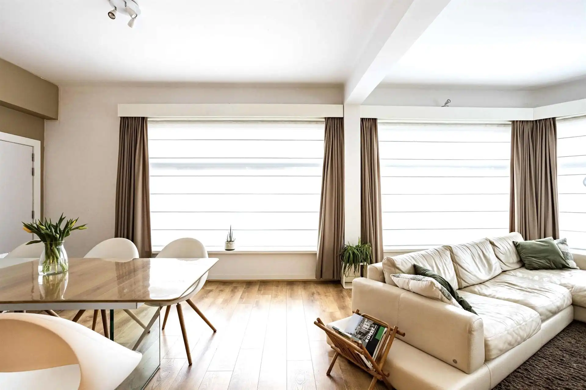 Leuk appartement met 2 slk, op topligging in Ronse. foto 3