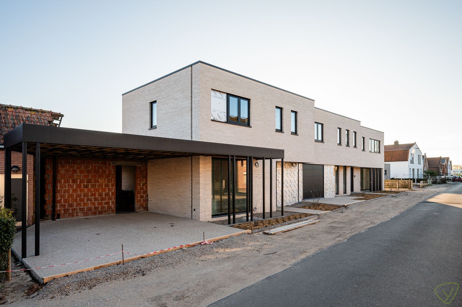Uitzonderlijke woning te huur te Maldegem met een superieure afwerking. foto 16
