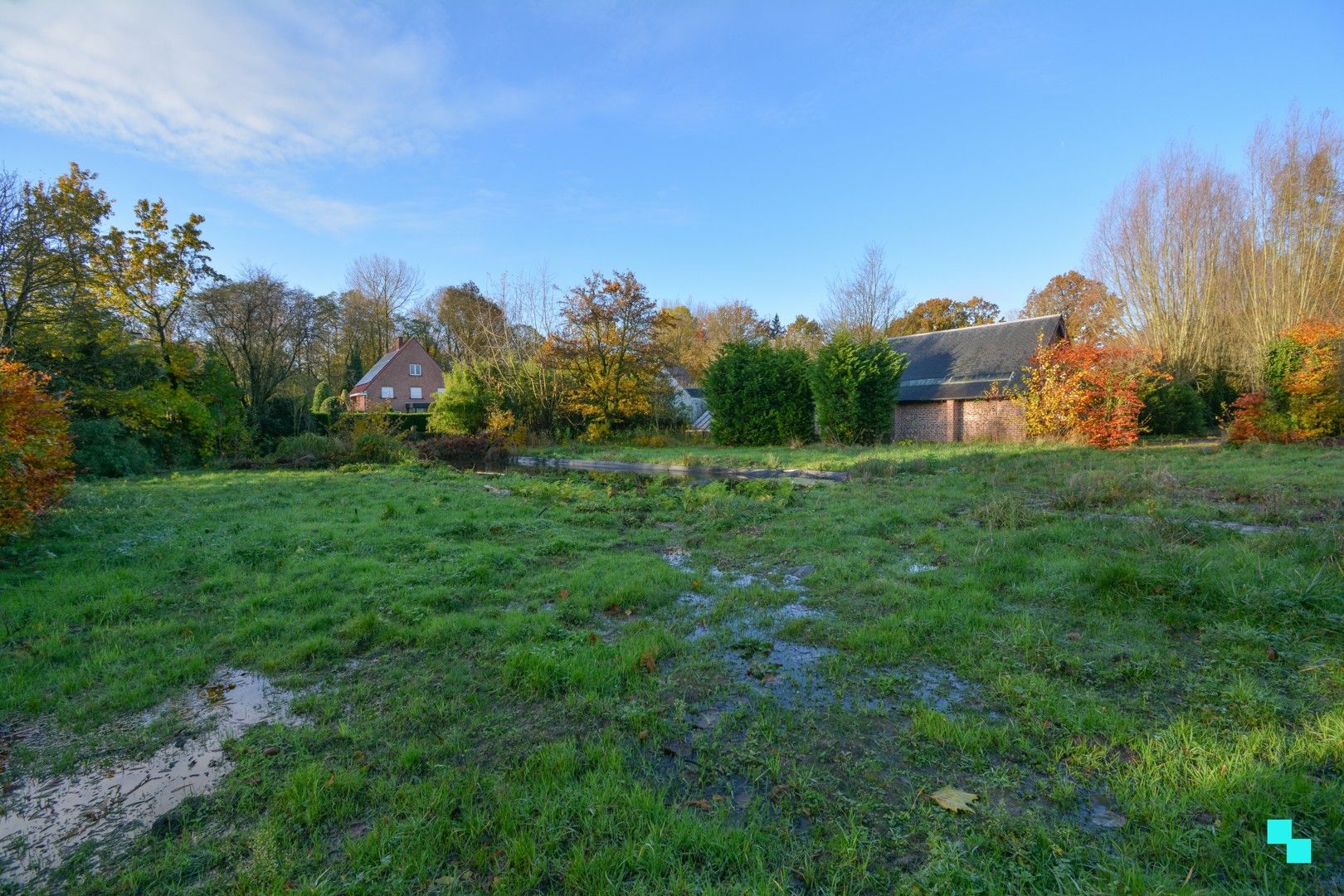 Unieke te renoveren woning / bouwgrond, rustig en groen gelegen te Wallemote foto 6