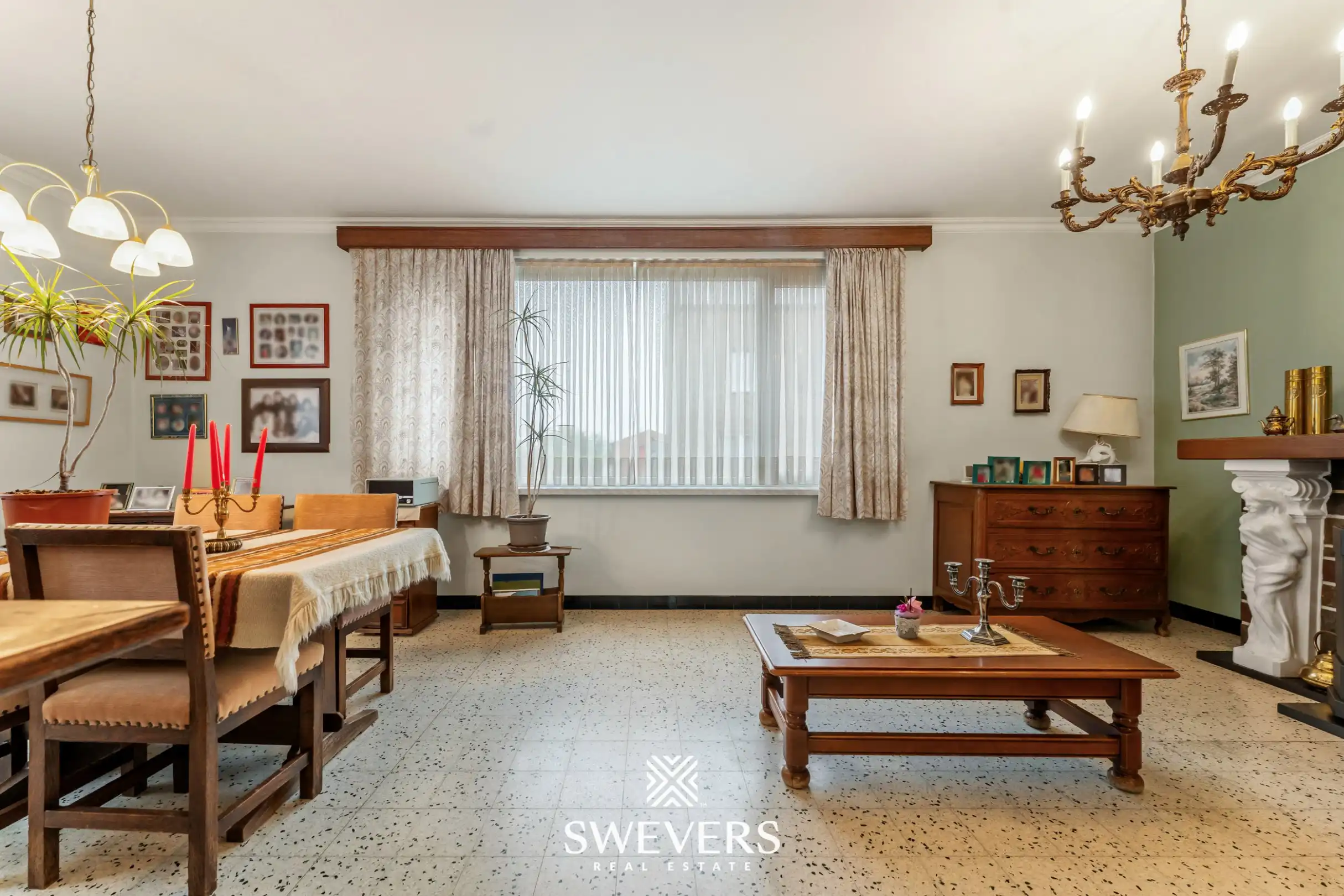 Statige woning met veel potentieel te Hoepertingen foto 5