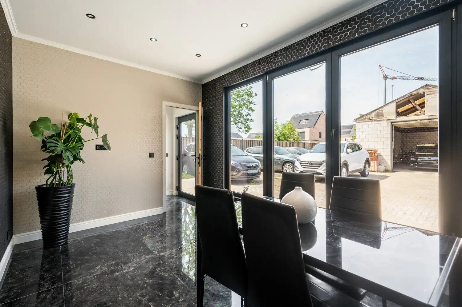 Gerenoveerde woning met 5 slpkrs, en magazijn te Keerbergen foto 11