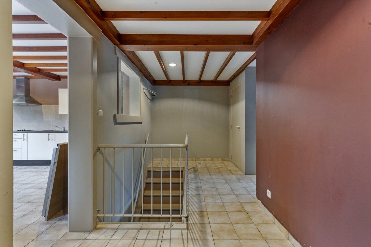 MAGAZIJN/APPARTEMENT/BURELEN en WONING te ASSEBROEK foto 33