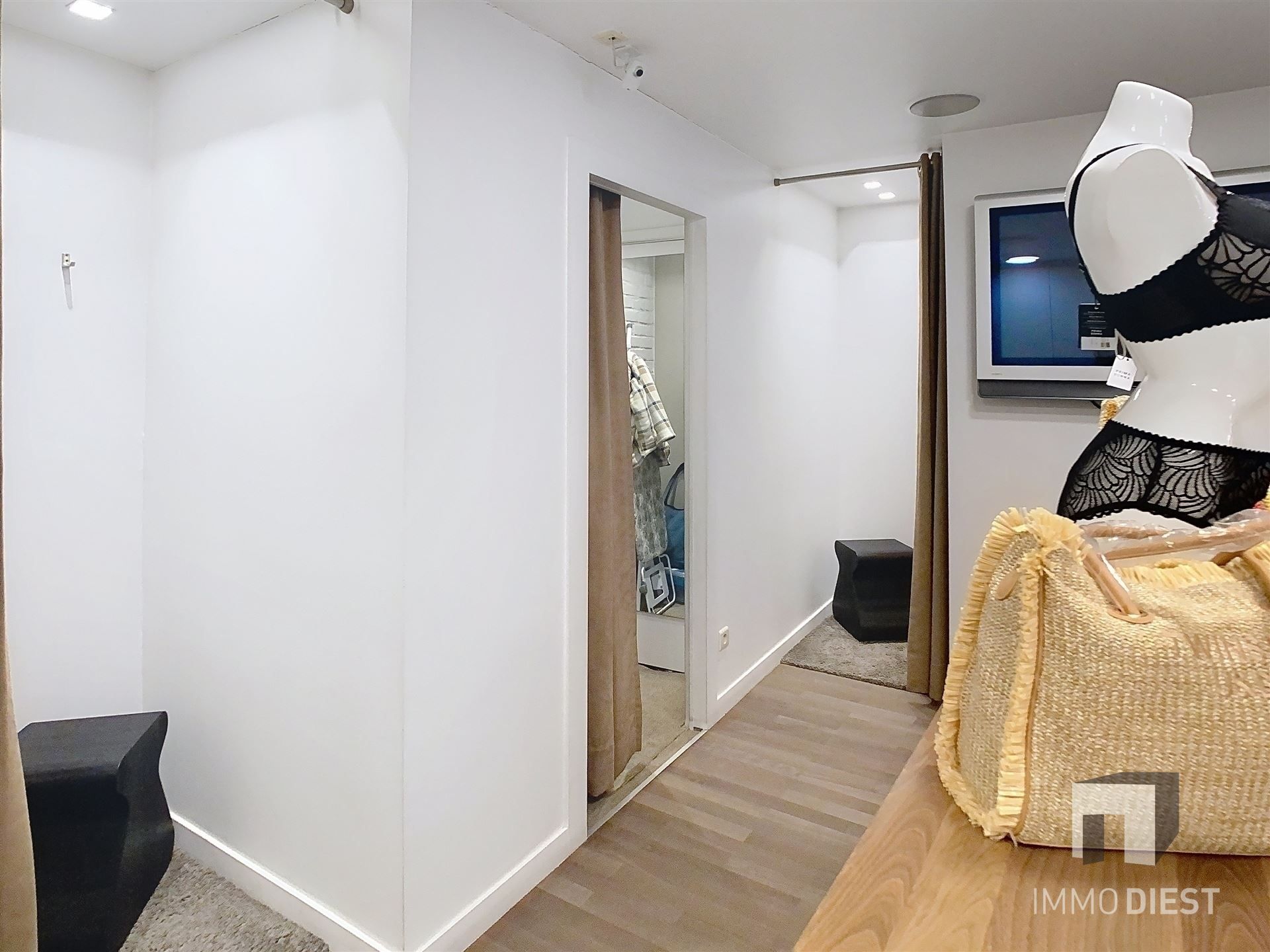 Buitenkans voor beleggers, koop aan bodemprijs, doe een bod !!  foto 14