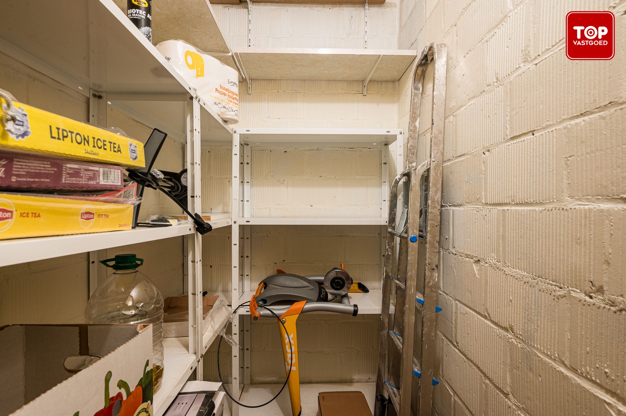Instapklaar 2-slaapkamer appartement met groot terras en zicht op een prachtig park. foto 25