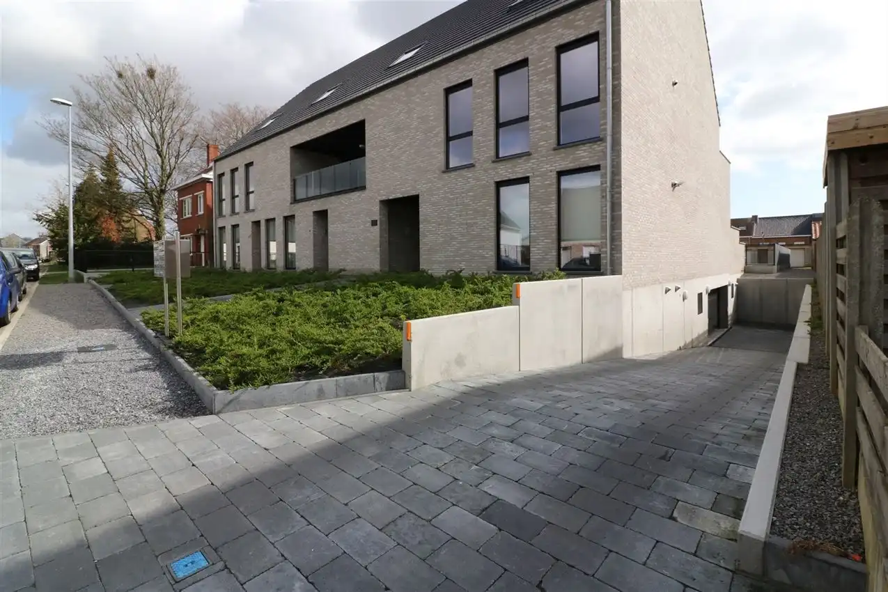 duplex met 2 grote slpk., zuidgericht terras, 2 parkings nabij centrum  foto 31
