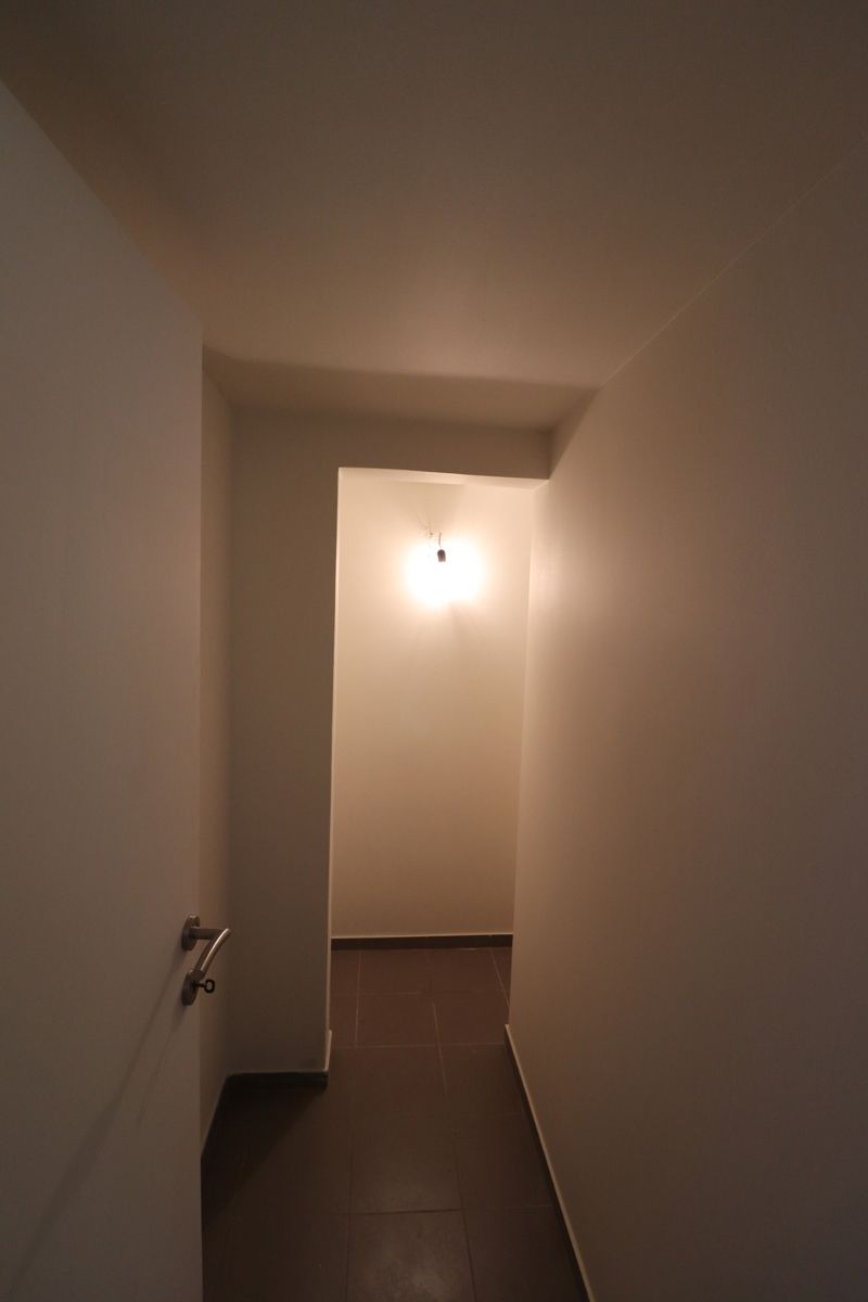 Een appartement met 1 slaapkamer en koertje vlakbij het centrum van Beerse. foto 7