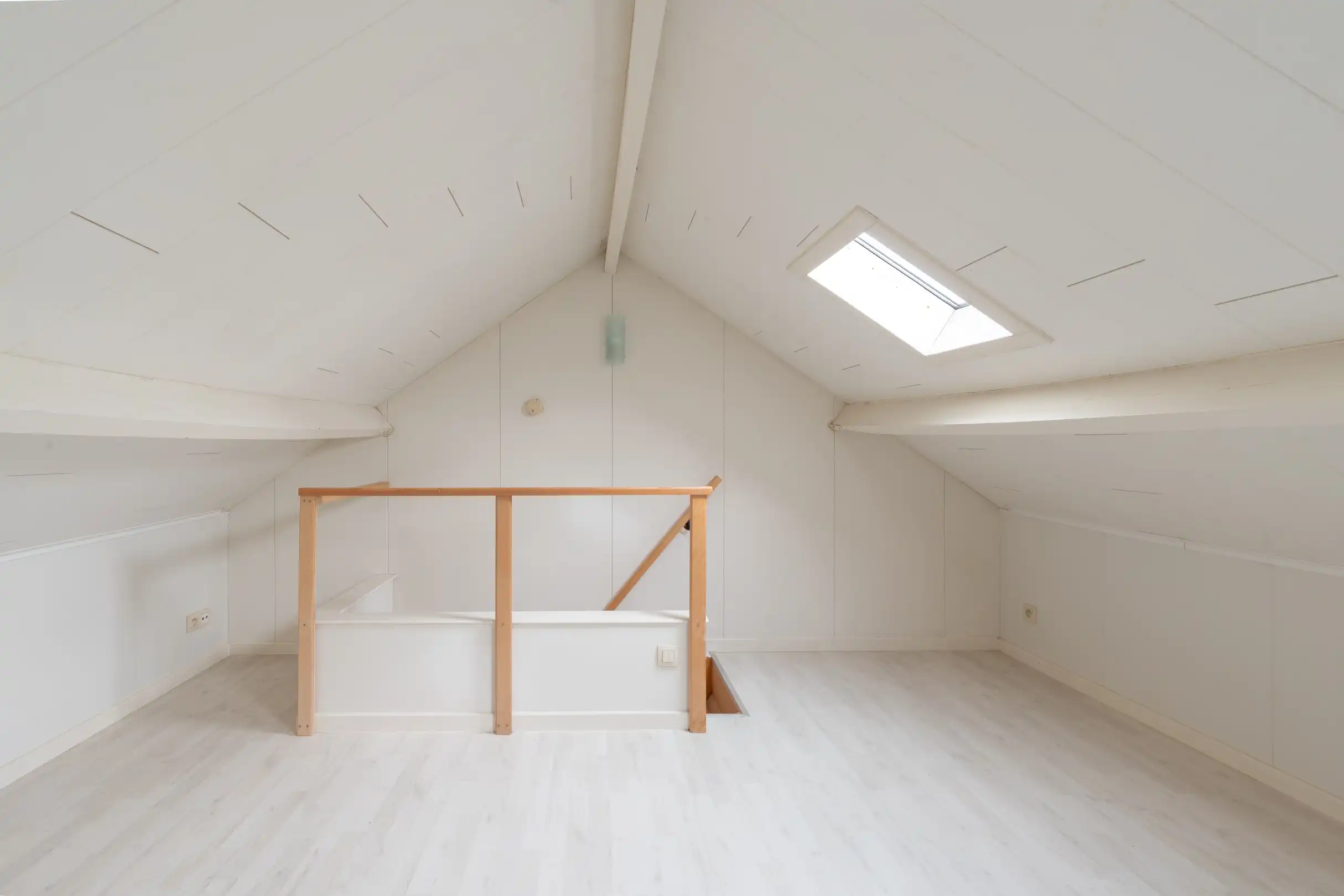 Goed verzorgde woning met 3 slaapkamers en tuin in Menen. foto 11