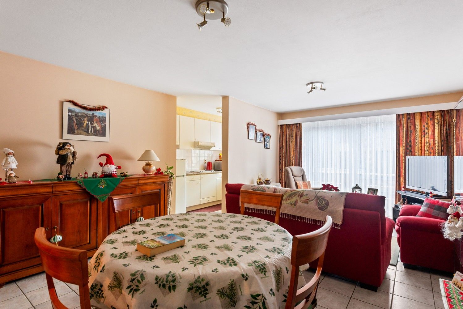 Appartement met 2 slaapkamers en terras in Wommelgem! foto 4