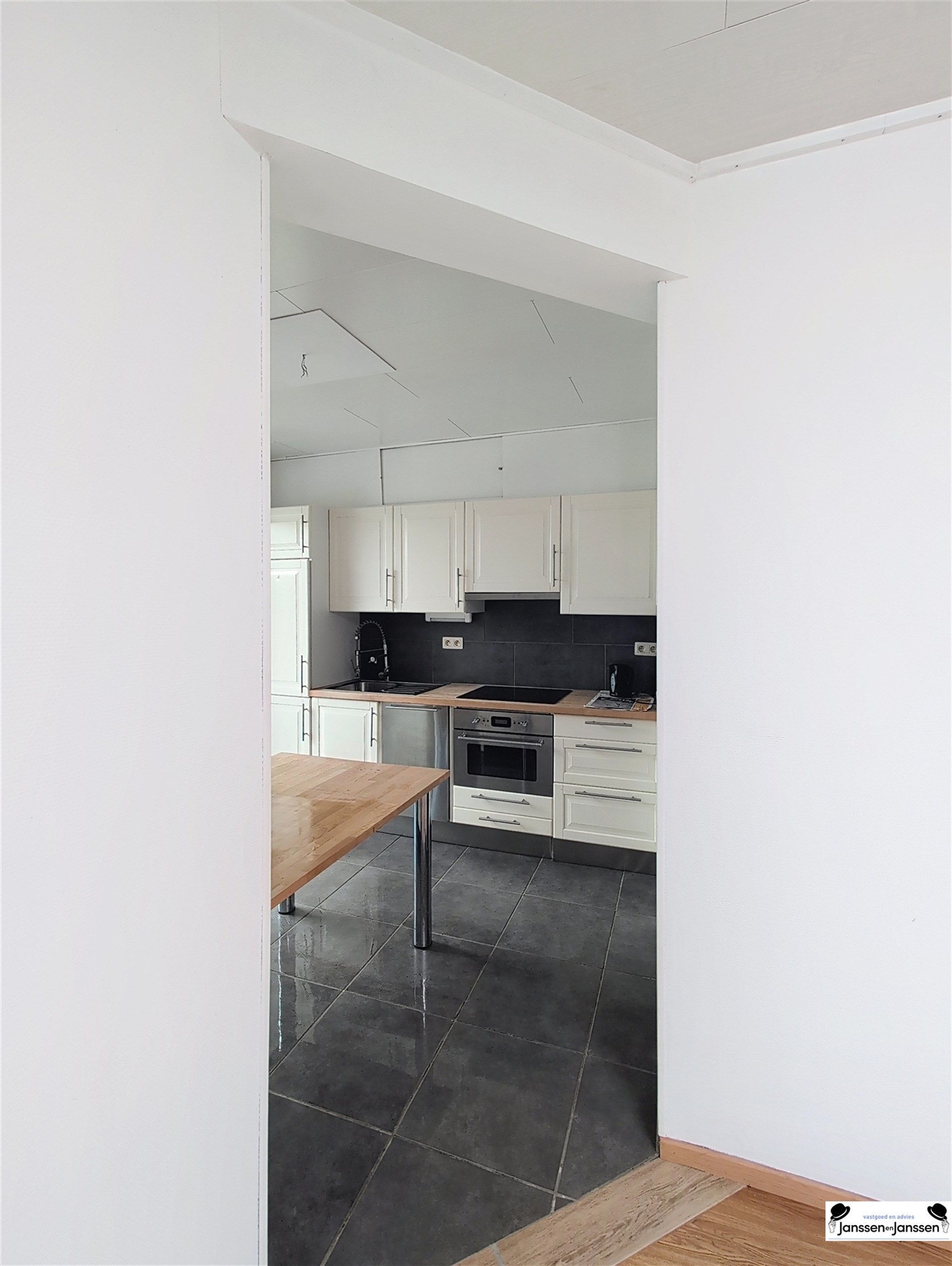 Rustgevende Bungalow - Zon, Rust en Jouw Eigen Plekje foto 16