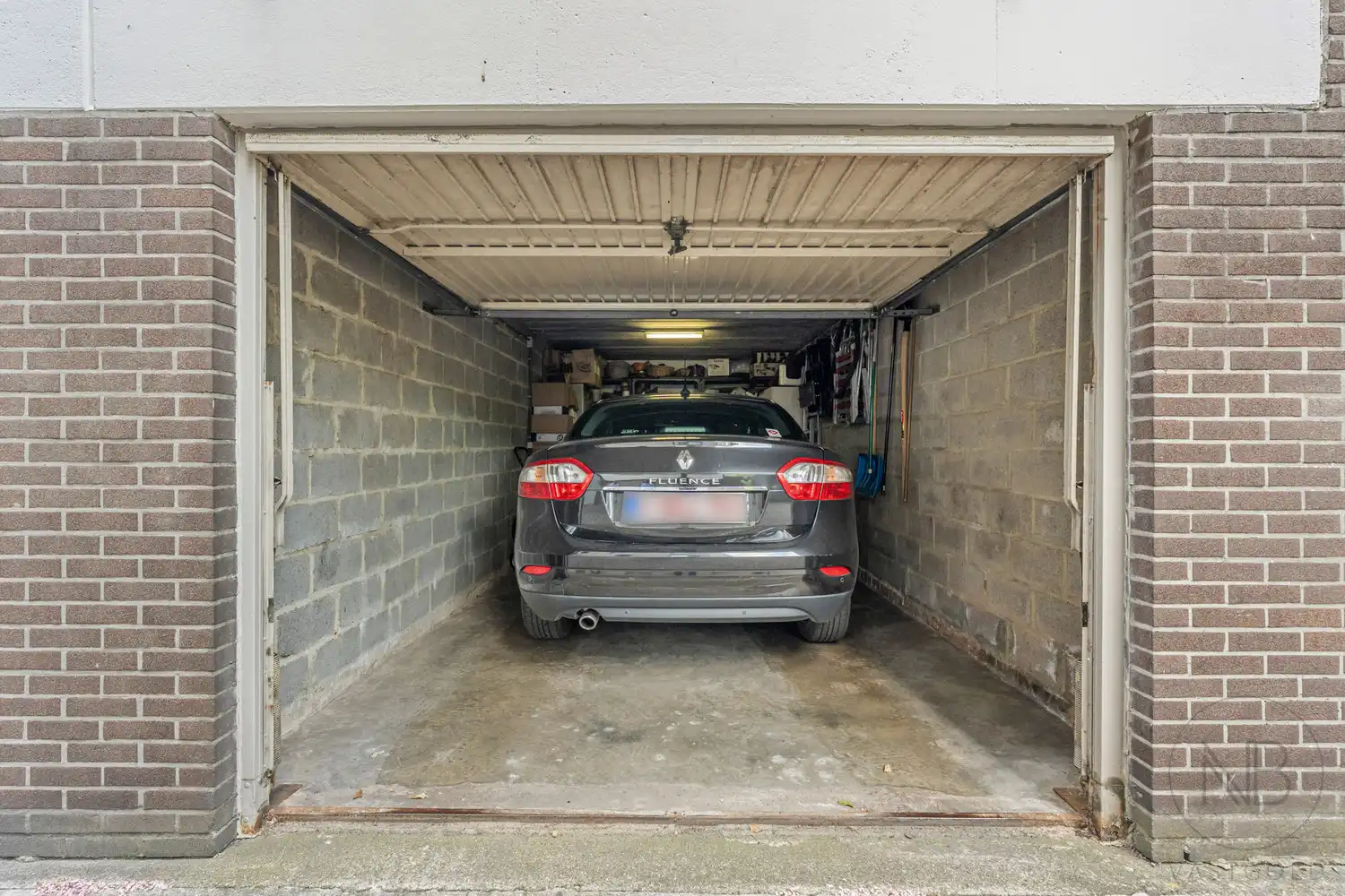 Goed gelegen appartement met 3 slaapkamers foto 20
