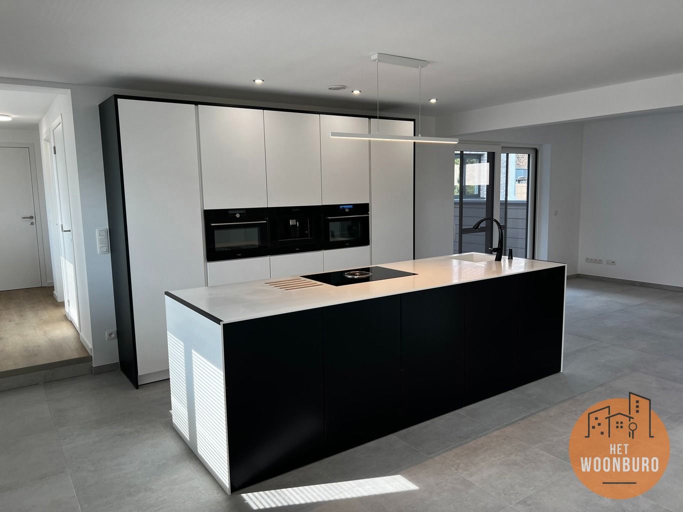 Nieuw appartement 1e verd. met 2 slpk, terras en staanplaats foto 2