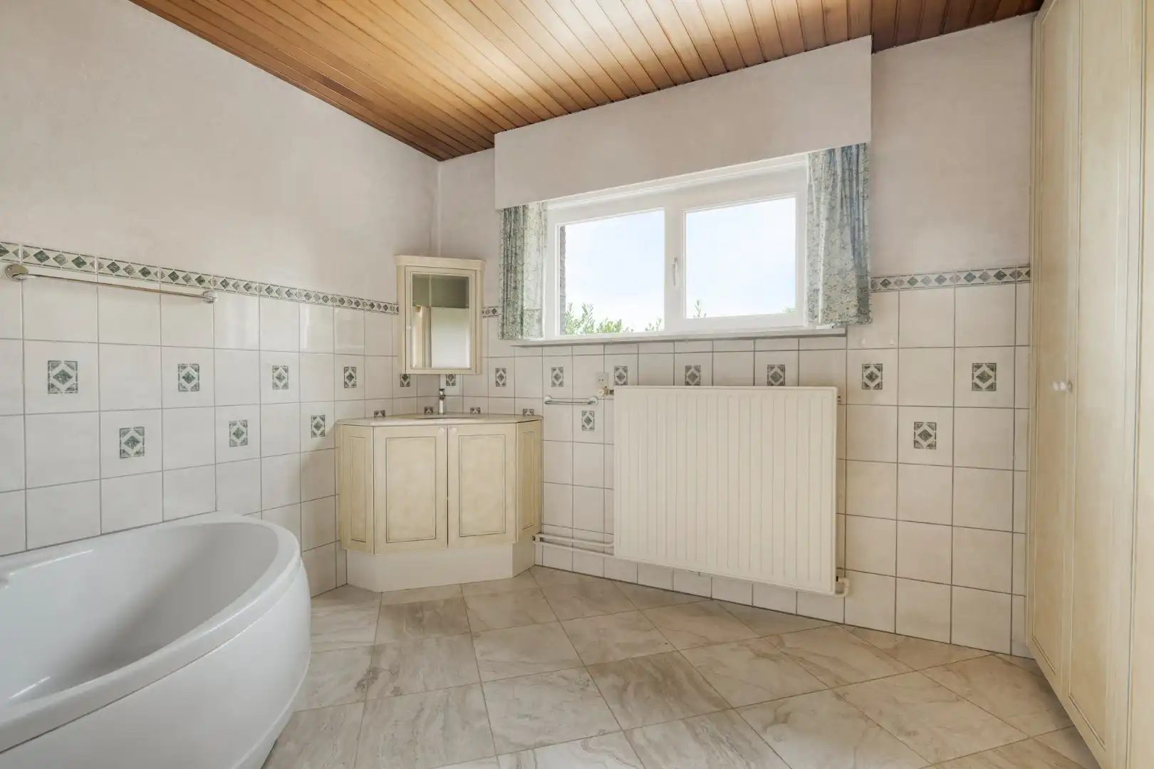  Verzorgde woning met 3 slpks, centraal gelegen in Mol !  foto 15