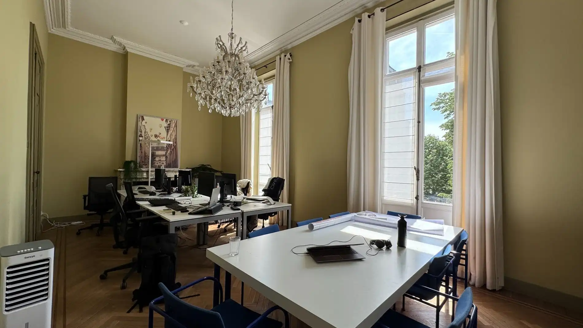 Kantoren te huur in riante herenwoning in centrum Gent foto 10