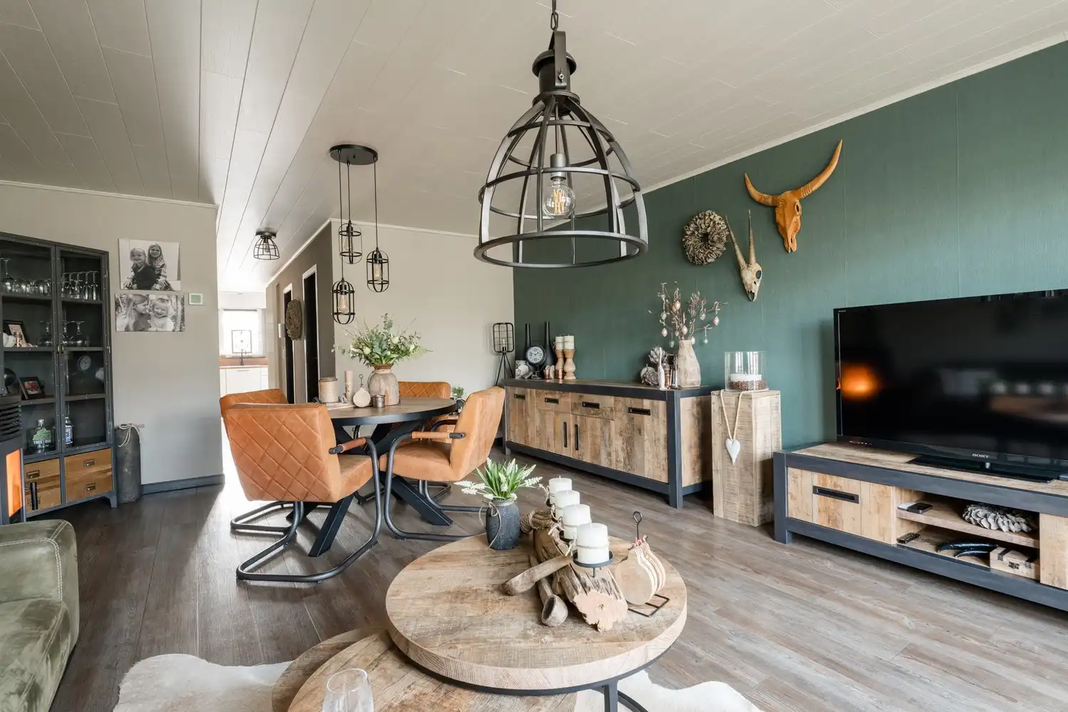 Zeer ruim appartement/stadswoning pal in het centrum van Pelt foto 9