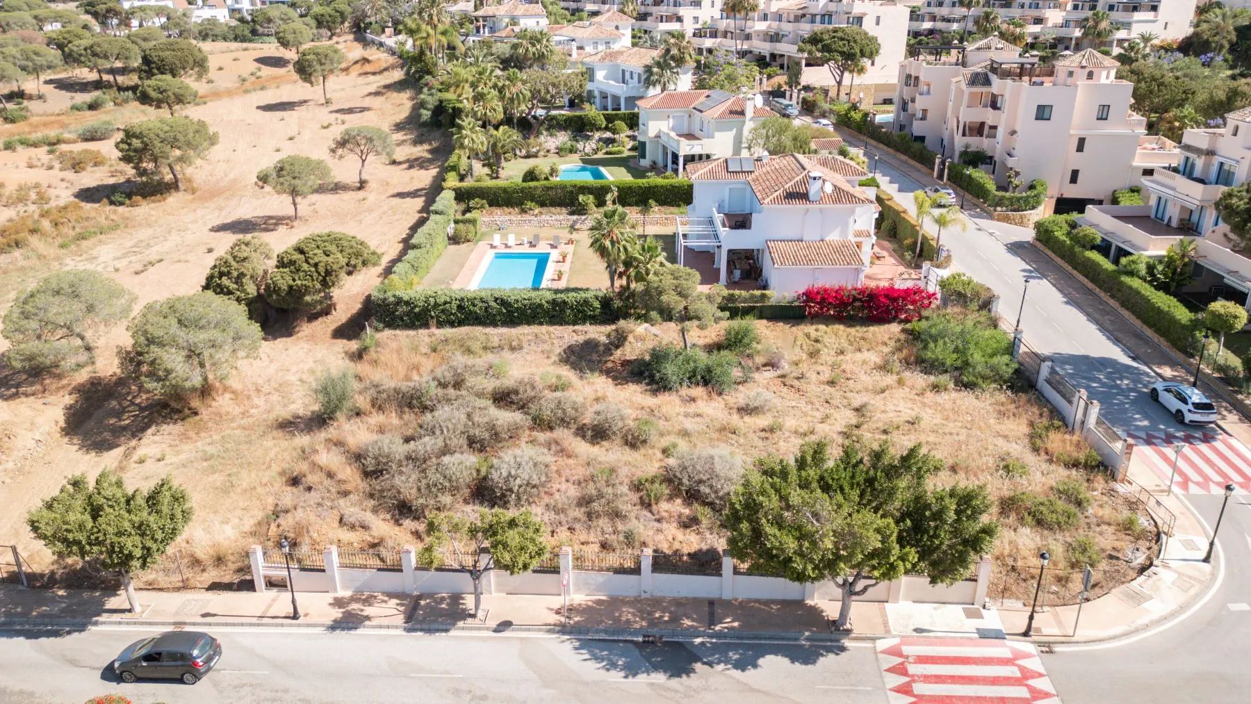 Luxe leven te midden van natuurlijke schoonheid: jouw droomvilla in Marbella foto 7