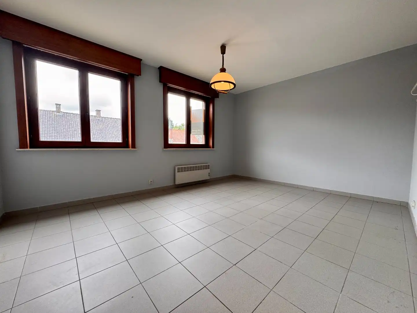 Ruim en lichtrijk appartement met 3 slaapkamers in Koolskamp foto 6