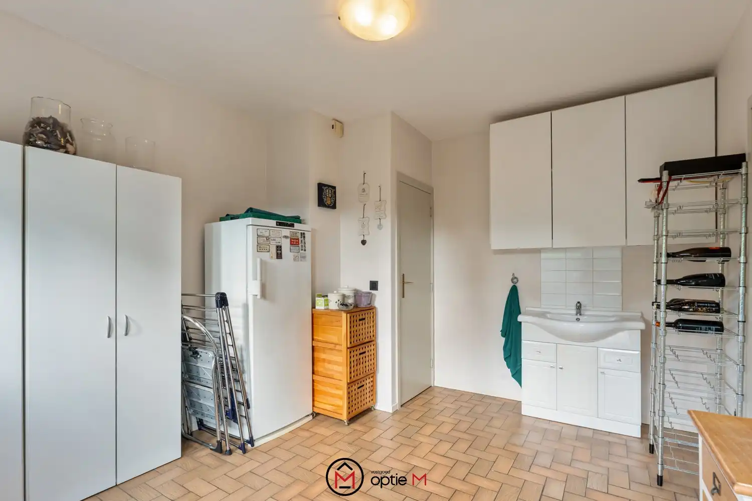 Rustig gelegen gezinswoning met 5 slaapkamers en garage foto 12