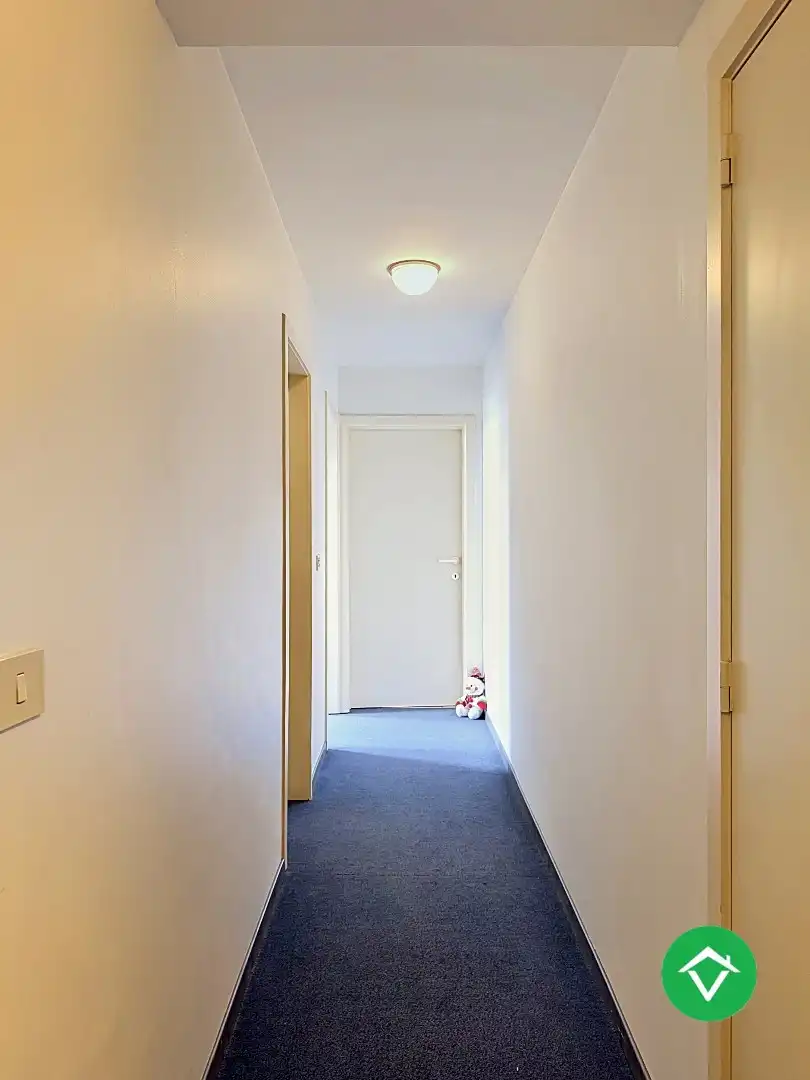 Instapklaar dakappartement met 4 slaapkamers, 2 terrassen en autostaanplaats te Roeselare (160m²) foto 13