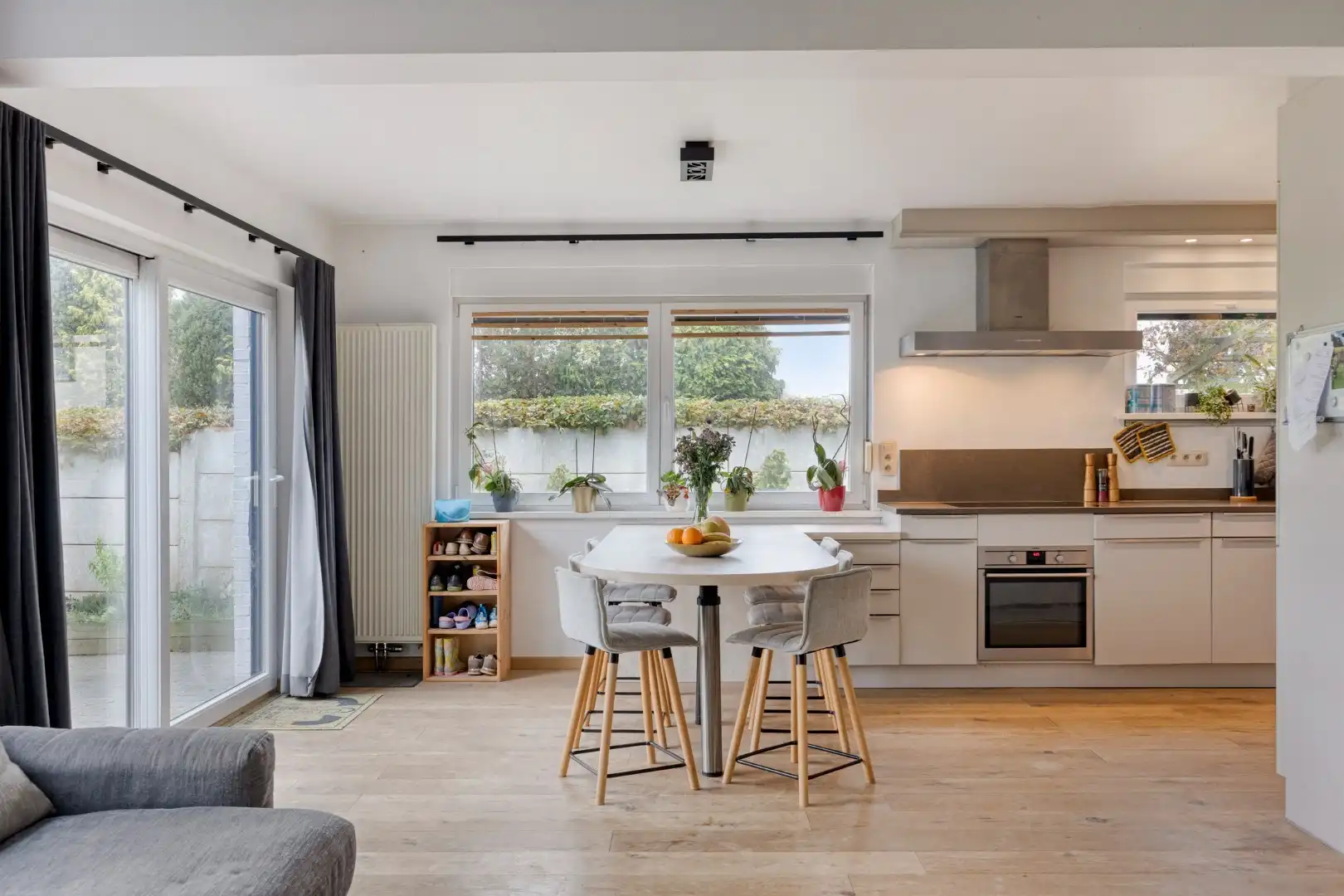 Open bebouwing met 4 slaapkamers, bureau, garage en prachtige tuin in Boutersem – EPC 158 kWh/m² - bewoonbare opp. 282 m² foto 11