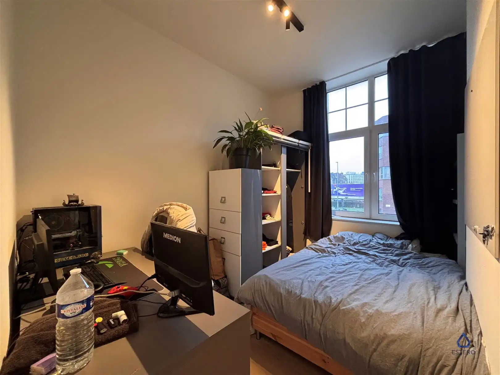 Gerenoveerd appartement op tolocatie foto 24