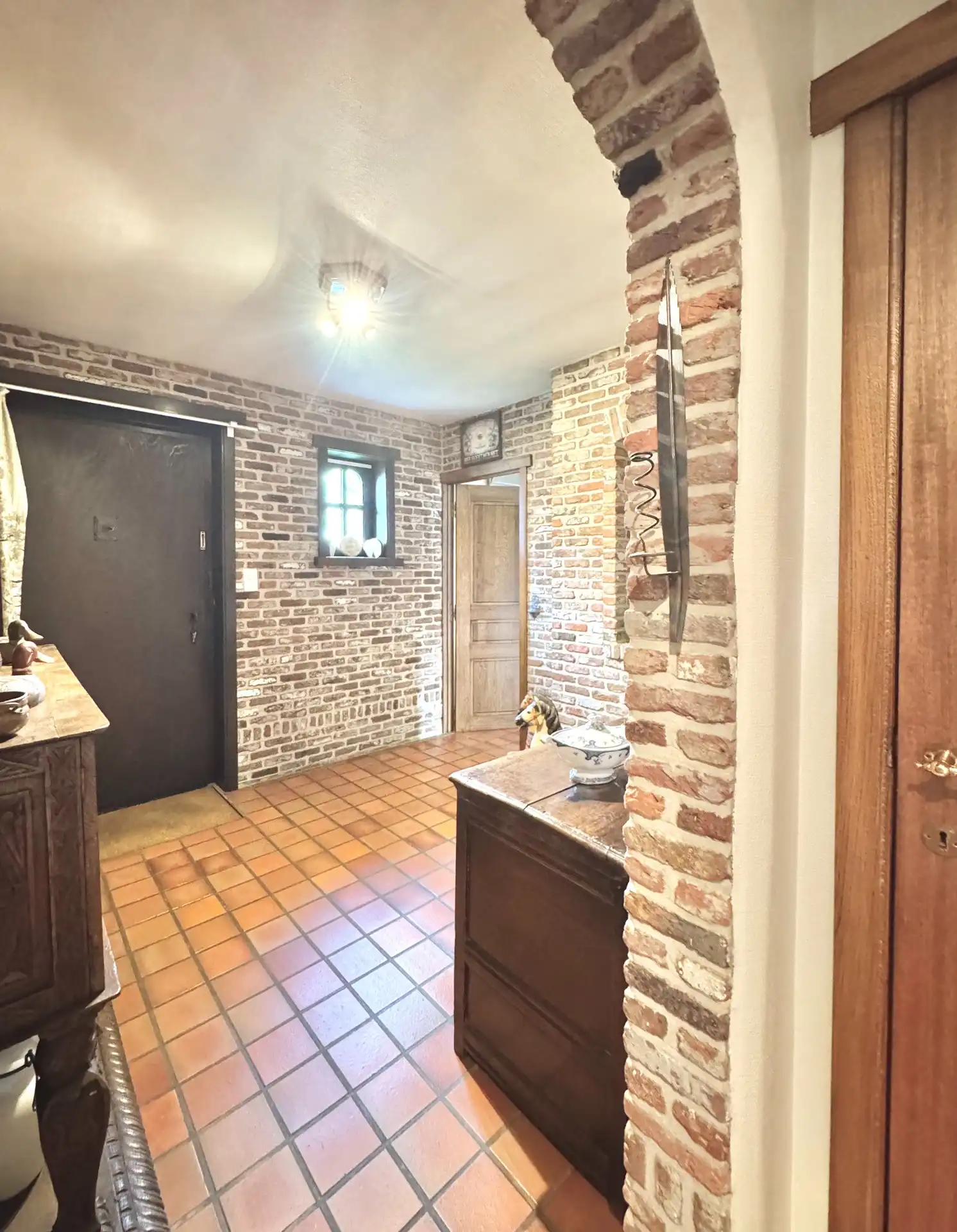 VILLA IN LANDELIJKE STIJL OP 700 M² foto 14