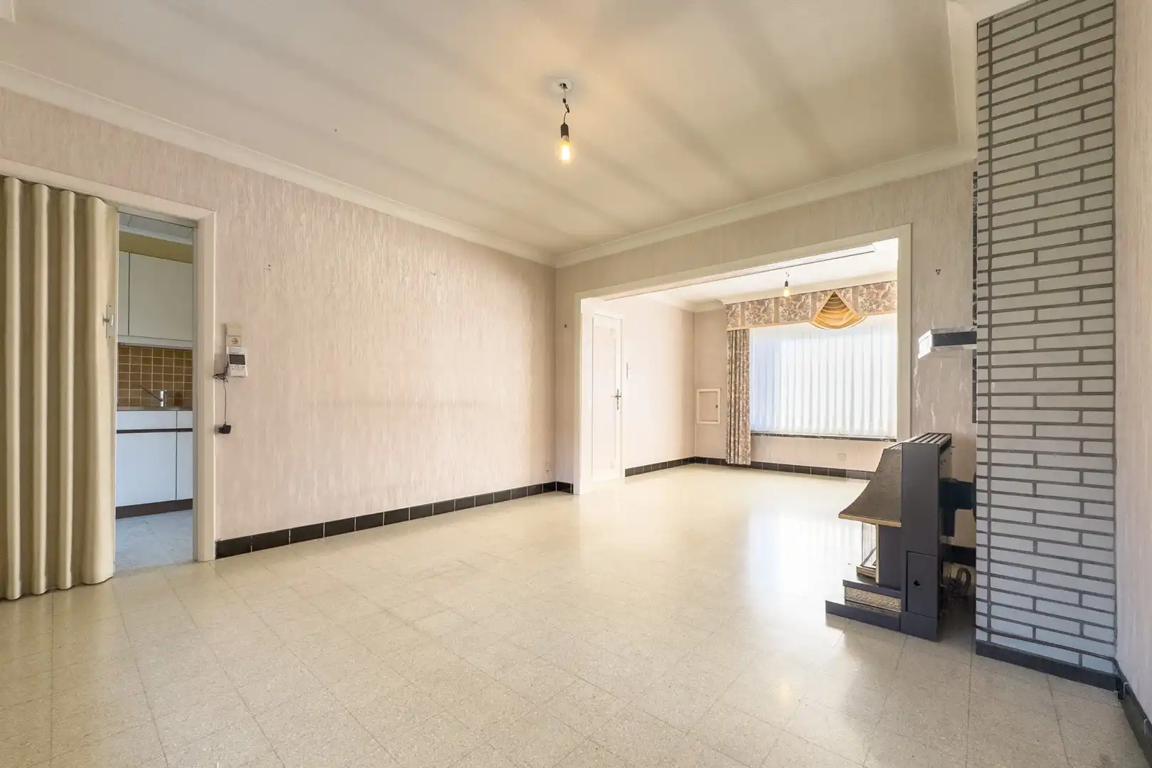 Rustig gelegen woning met garage te Kachtem foto 7
