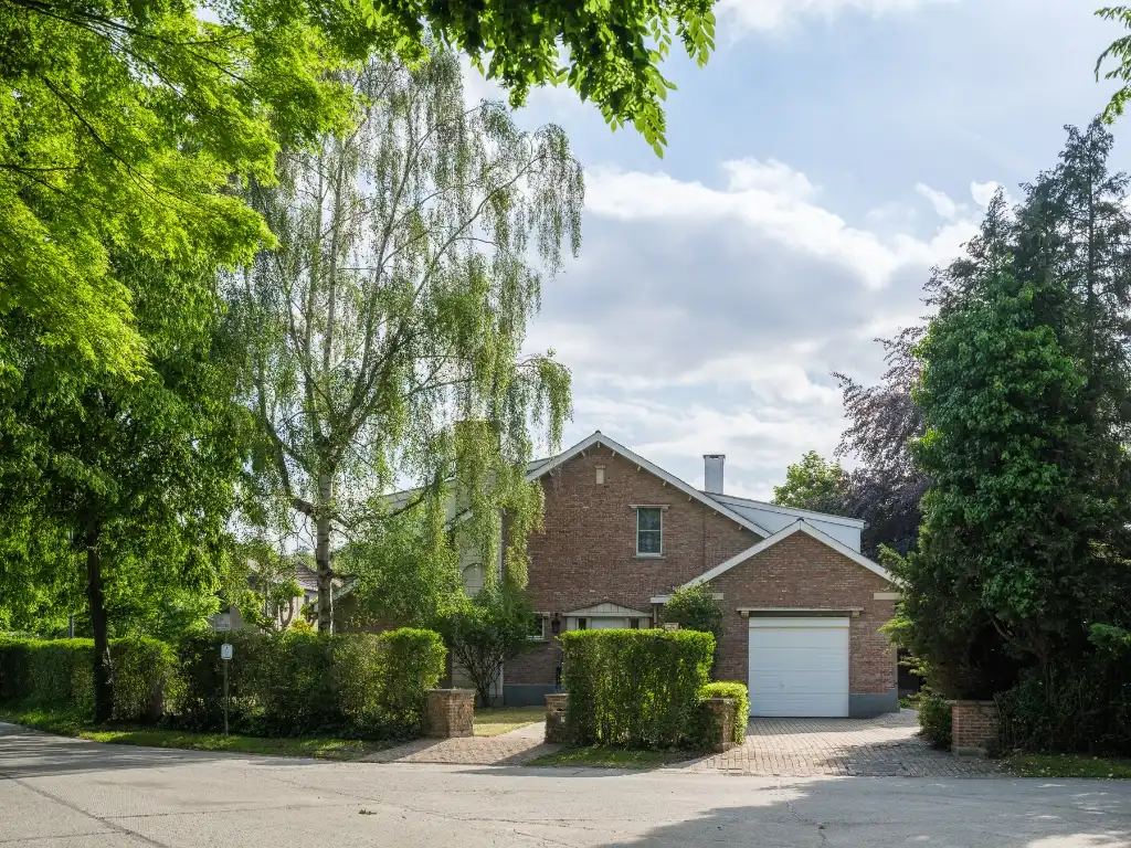 Karaktervolle villa op gegeerde ligging te Sint-denijs westrem foto 5