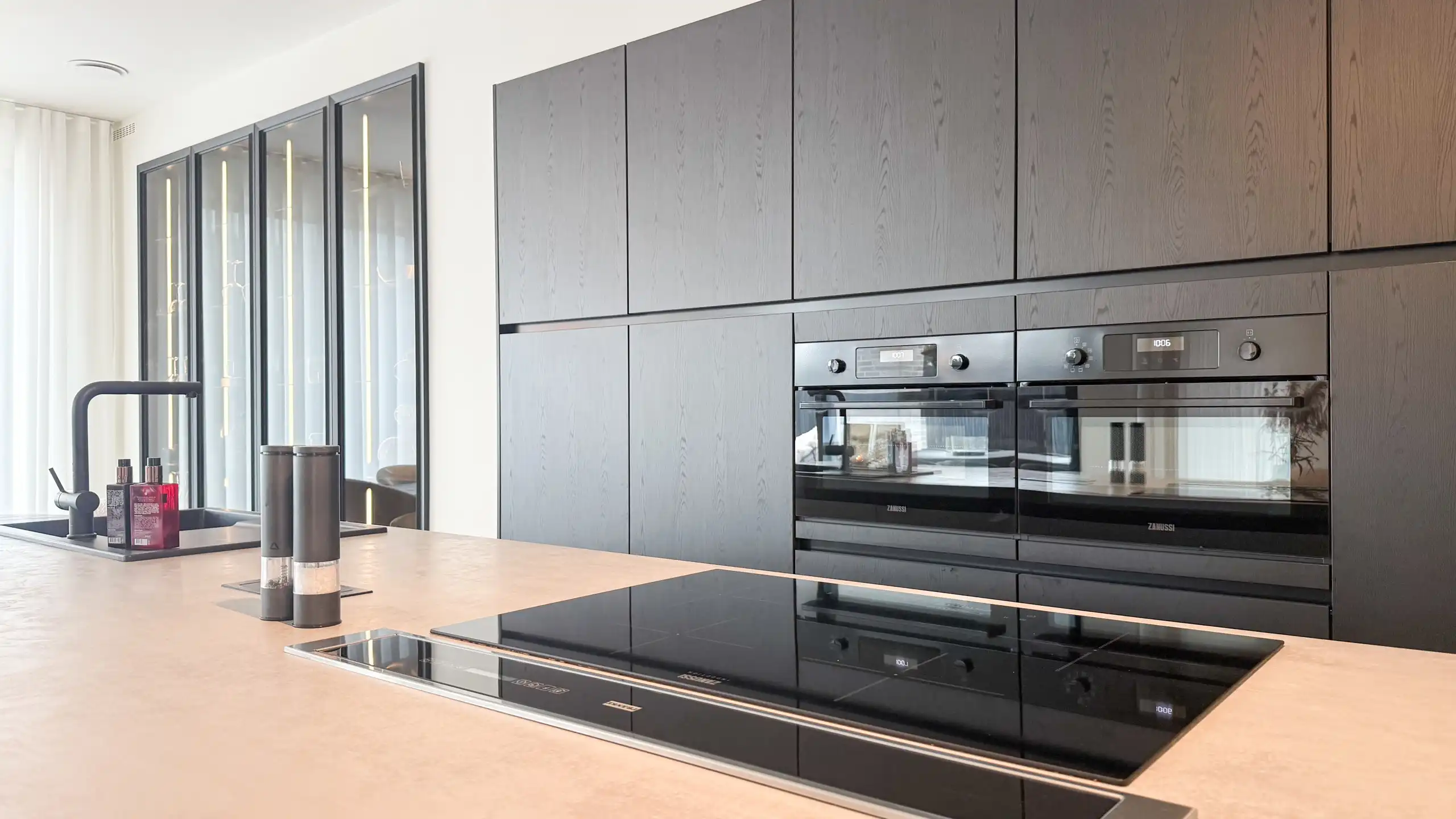 Luxueuze nieuwbouwwoning uit 2023 met E-peil 13 te Paal! foto 20