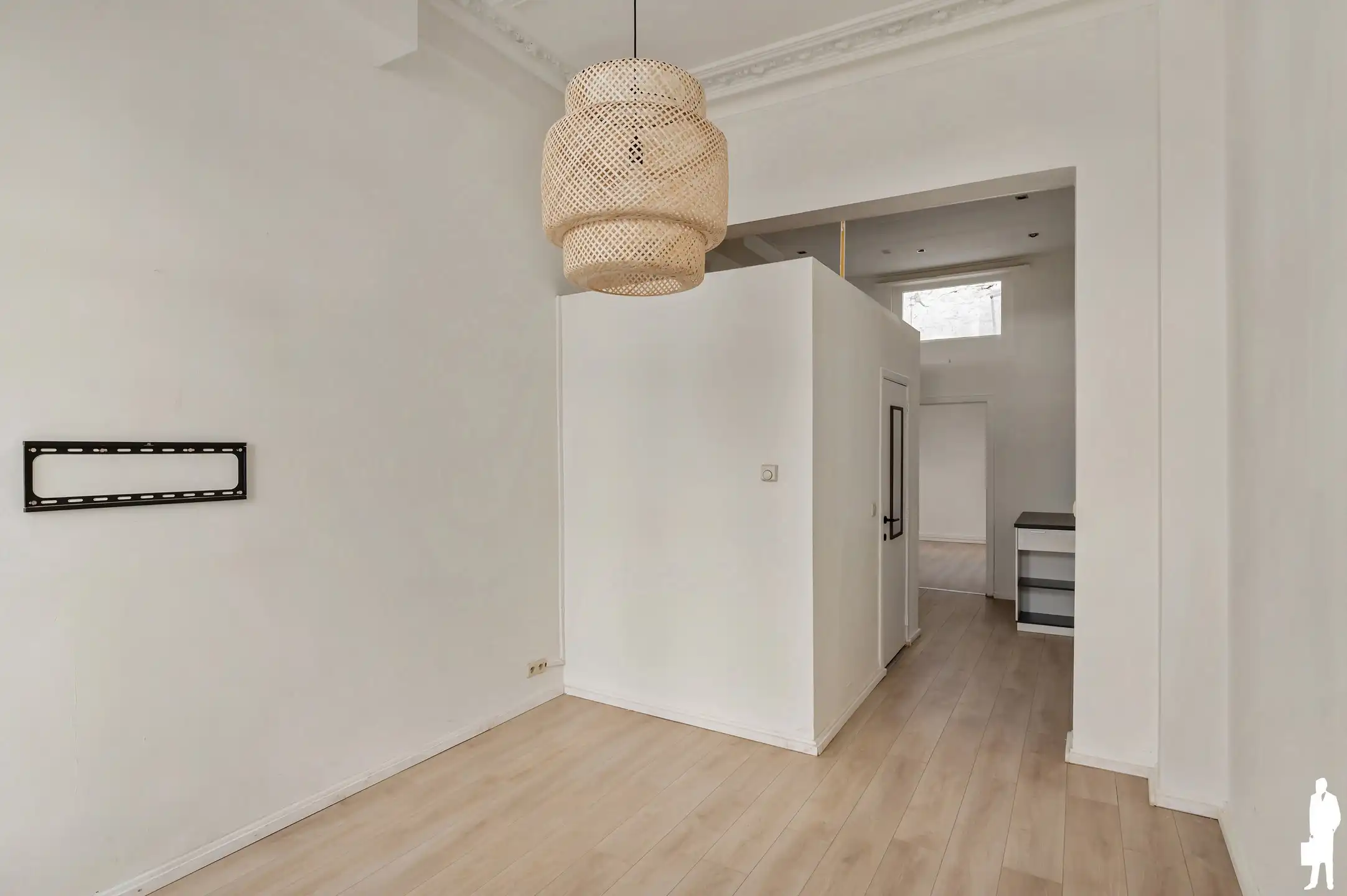 Vergunde opbrengsteigendom met 4 appartementen foto 5